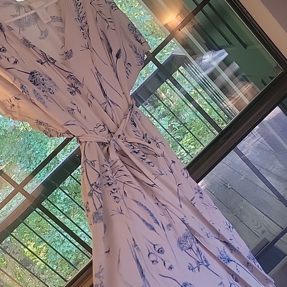 Gorgeous tunic dress - Picture 5 of 6